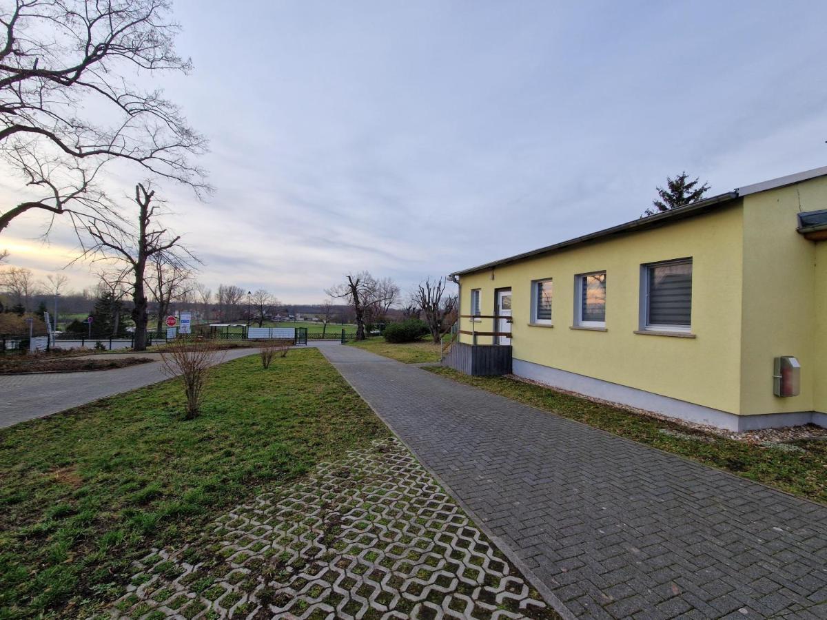 Gaestewohnung Heinrich Heine Schule Bad Durrenberg Bagian luar foto